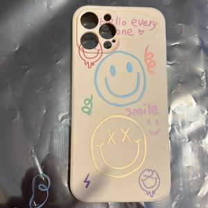IP 13 Pro Max - Smile hello case